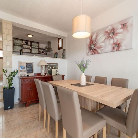 Scenic Sea View,Three Bedroom Villa With Pool Trogir Ngoại thất bức ảnh