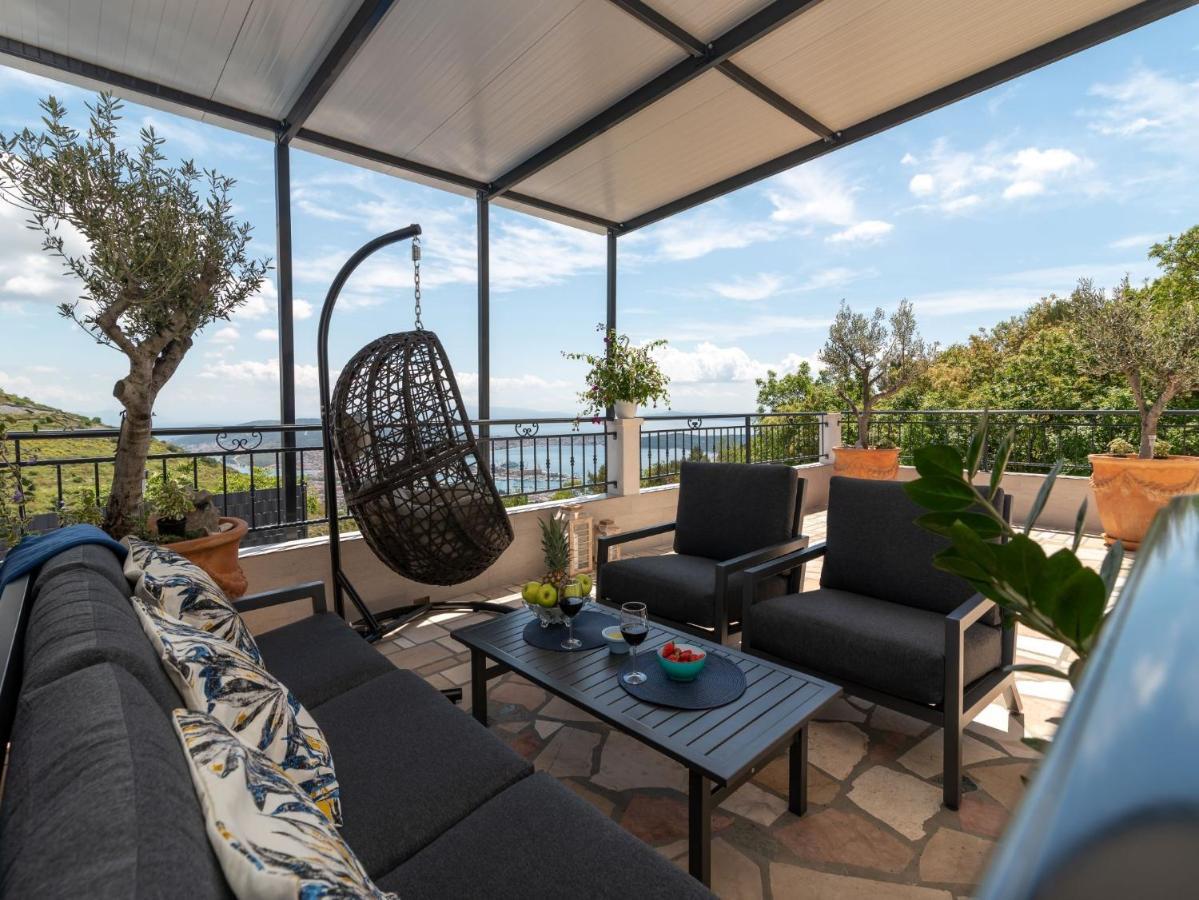 Scenic Sea View,Three Bedroom Villa With Pool Trogir Ngoại thất bức ảnh