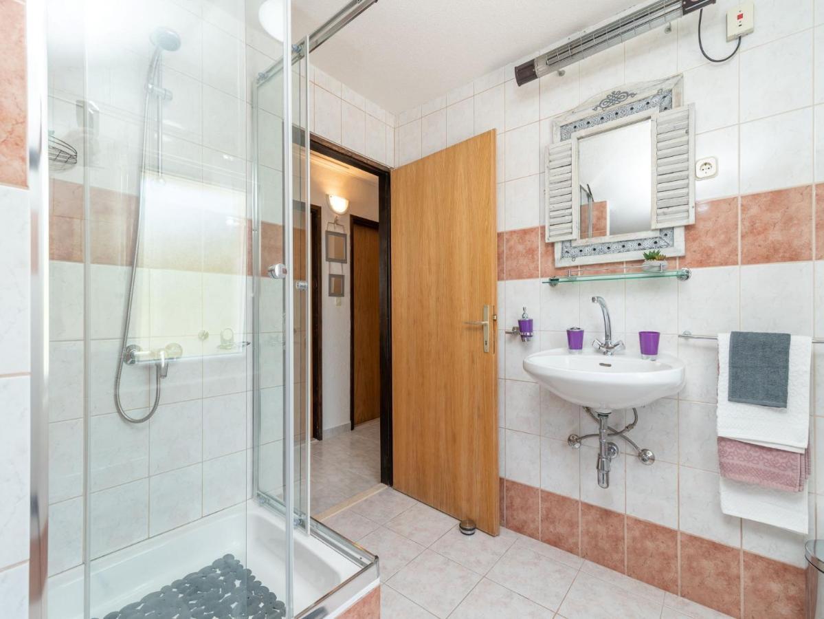Scenic Sea View,Three Bedroom Villa With Pool Trogir Ngoại thất bức ảnh