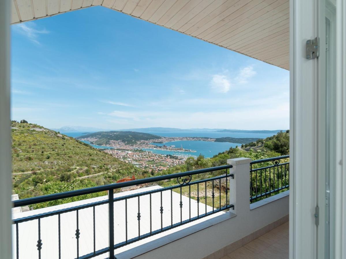 Scenic Sea View,Three Bedroom Villa With Pool Trogir Ngoại thất bức ảnh